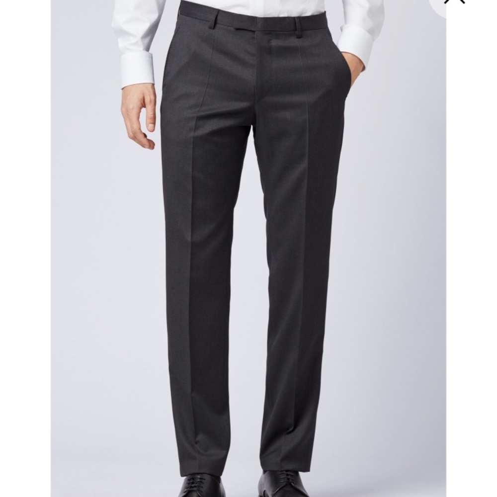 Hugo Boss men’s 40R gray dress pants